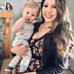 Meet your Posher, Lily